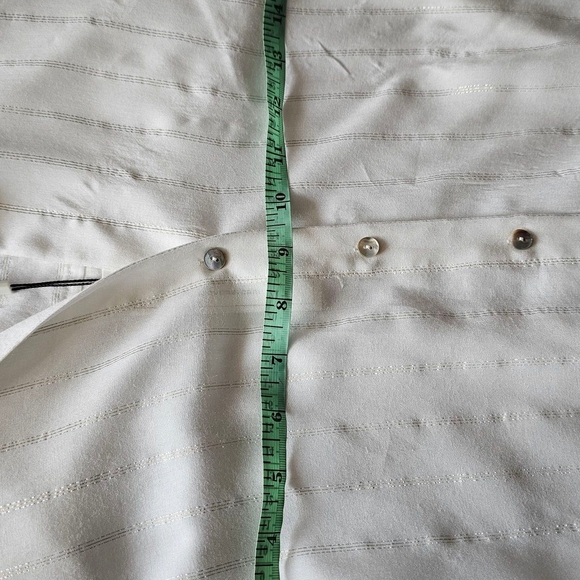 L'AGENCE Camille Metallic‎ Steipe Button-Up Blouse - Picture 4 of 12